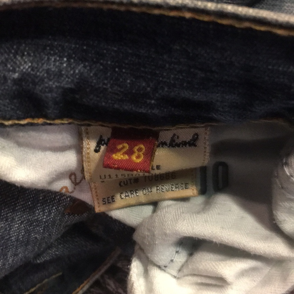 7 For All Mankind - Picture 3 of 5